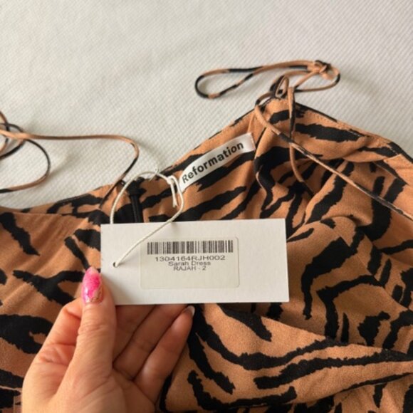 NWT Reformation Sarah Dress in Rajah Print – Size 2 - Picture 5 of 5